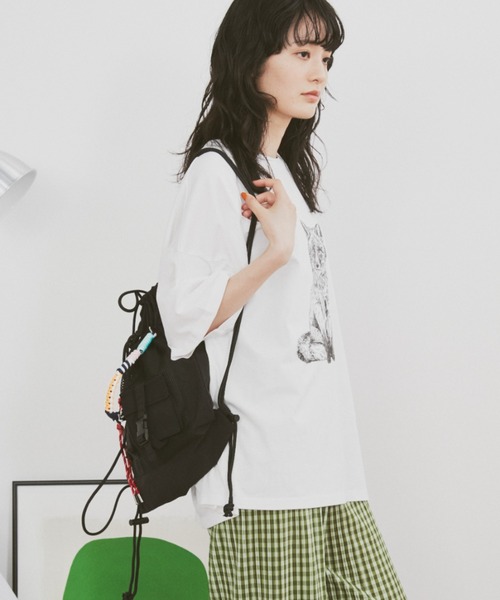 MERLOT（メルロー）の「ドローストリングナイロンナップザック（バックパック/リュック・レディース・ホワイト/ブラック・FREE）」の22枚目の写真