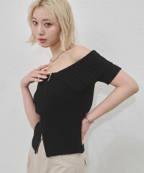 ENVYM（アンビー）の「センタージップオフショルニット（Tシャツ/カットソー・レディース・ブラック/ホワイト/グレー・FREE）」の15枚目の写真