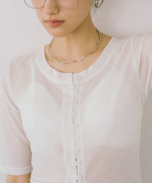 DRWCYS（ドロシーズ）の「フロントボタンシアーカーディガン（Tシャツ/カットソー・レディース・ホワイト/ブラック・FREE）」の4枚目の写真