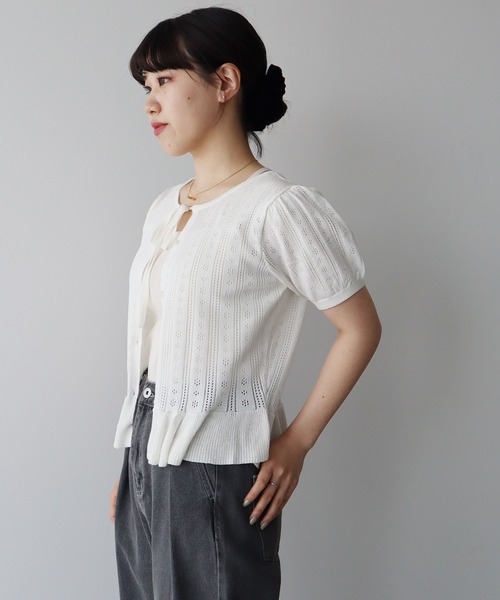 earth music&ecology(アースミュージックアンドエコロジー)の「ナローリボンペプラムニットカーディガン(Tシャツ/カットソー・レディース・ラベンダー/ブラウン/アイボリー・FREE)」の22枚目の写真