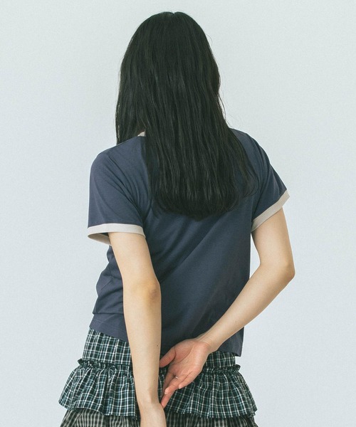 ROSE BUD(ローズバッド)の「RINGER TEE(Tシャツ/カットソー・レディース・ネイビー/ベージュ・ONE SIZE)」の7枚目の写真