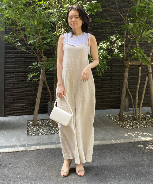 Rouge vif(ルージュヴィフ)の「【TICCA/ティッカ】リネンキャミソールコンビネゾン(つなぎ/オールインワン・レディース・ベージュ/ブラック・フリー)」の4枚目の写真