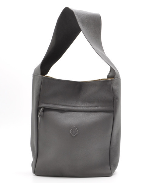 CLEDRAN(クレドラン)の「【軽量 ソフトな本革】CL3842 HALLE WIDE HANDLE TALL BAG(ショルダーバッグ・レディース・ブラック/グレイッシュベージュ/グレー/グリーン/ブルー・FREE)」の7枚目の写真