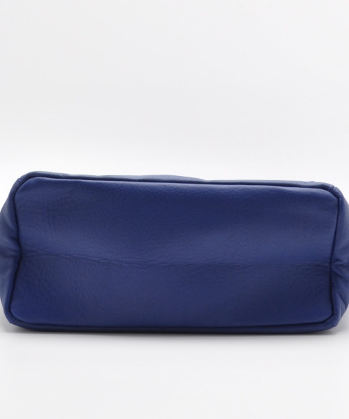CLEDRAN(クレドラン)の「【軽量 ソフトな本革】CL3842 HALLE WIDE HANDLE TALL BAG(ショルダーバッグ・レディース・ブラック/グレイッシュベージュ/グレー/グリーン/ブルー・FREE)」の11枚目の写真