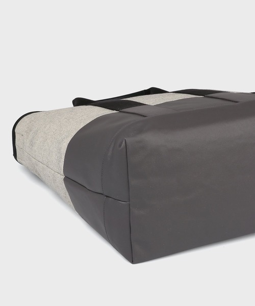 ポールスミストートバッグ　A4可 グレー PAUL SMITH ポールスミス トート バッグ A4可 レザー[品番