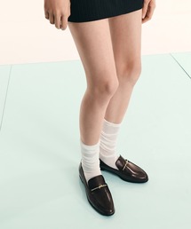 CHARLES & KEITH | メタリック ノットバーローファー(ローファー)