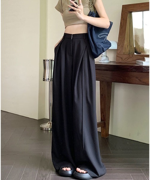 DEVICE（デバイス）の「ダブルタック フレア ワイド スラックス（スラックス・レディース・グレー/ブラック・FREE）」の4枚目の写真