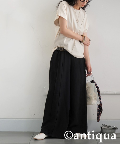 antiqua(アンティカ)の「ワイドタックパンツ(その他パンツ・レディース・ブラック/ナチュラル・LARGE/MEDIUM)」の5枚目の写真