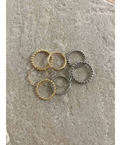 Ungrid（アングリッド）の「デザインリングセット（リング・レディース・シルバー/ゴールド・FREE）」の11枚目の写真