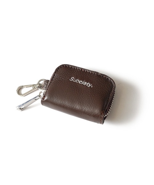 Subciety(サブサエティ)の「Leather cylinder bag(ショルダーバッグ・メンズ・ブラウン/ブラック/ゴールド・FREE)」の5枚目の写真