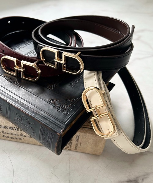 INGNI(イング)の「トップ式バックルリバーシブルベルト/A(ベルト・レディース・アイボリー/ブラック/ブラウン/ボルドー・ONE SIZE)」の6枚目の写真