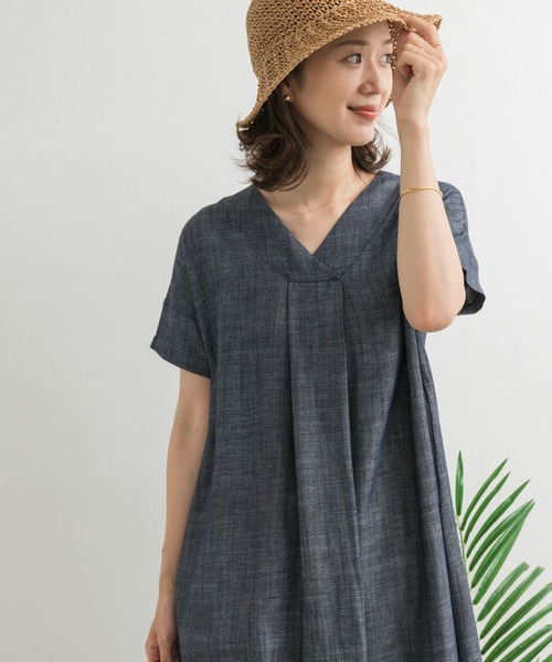 URBAN RESEARCH DOORS（アーバンリサーチドアーズ）の「リネン混V
