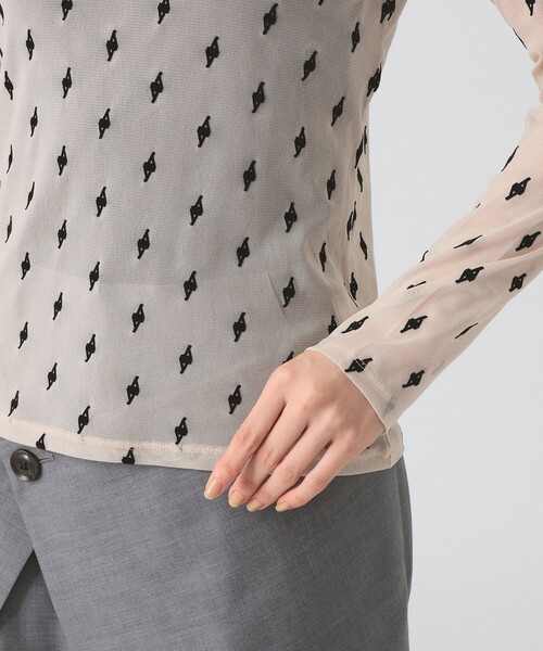 Ray BEAMS（レイビームス）の「フロッキー プリント シアー ラウンドネック トップス（Tシャツ/カットソー・レディース・ピンク/ベージュ/ロイヤルブルー・ONE SIZE）」の17枚目の写真