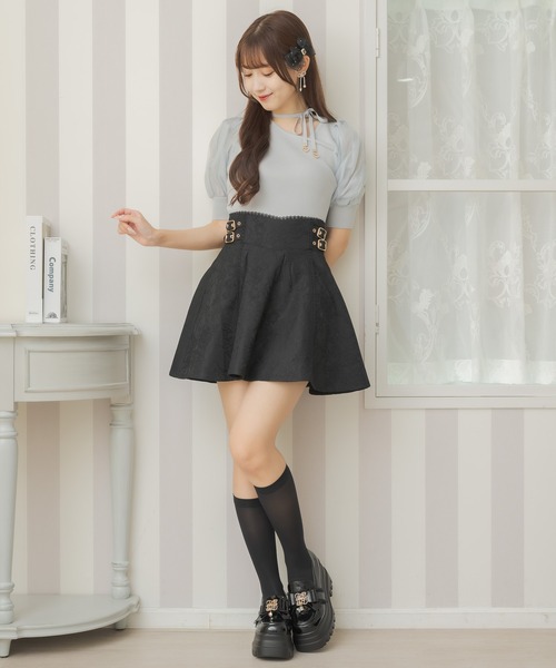 couture BY ROJITA(クチュールバイロジータ)の「アシメデコルテ開きニットトップス(ニット/セーター・レディース・ブラック/ホワイト/サックスブルー・FREE)」の8枚目の写真
