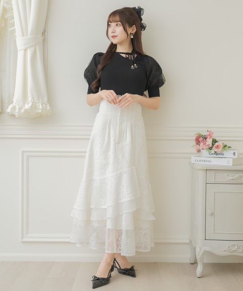 couture BY ROJITA(クチュールバイロジータ)の「アシメデコルテ開きニットトップス(ニット/セーター・レディース・ブラック/ホワイト/サックスブルー・FREE)」の13枚目の写真