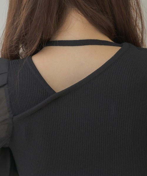 couture BY ROJITA(クチュールバイロジータ)の「アシメデコルテ開きニットトップス(ニット/セーター・レディース・ブラック/ホワイト/サックスブルー・FREE)」の15枚目の写真