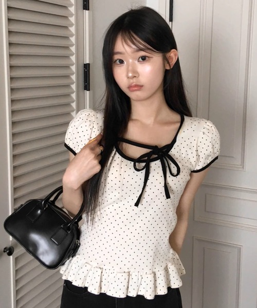 .KOM(ドットコム)の「A'GEM/9 × .kom 『.KOM/ドットケーオーエム』ドットリボントップ(その他トップス・レディース・グレー/アイボリー・FREE)」の2枚目の写真