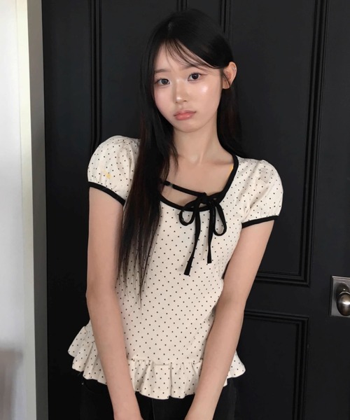 .KOM(ドットコム)の「A'GEM/9 × .kom 『.KOM/ドットケーオーエム』ドットリボントップ(その他トップス・レディース・グレー/アイボリー・FREE)」の5枚目の写真