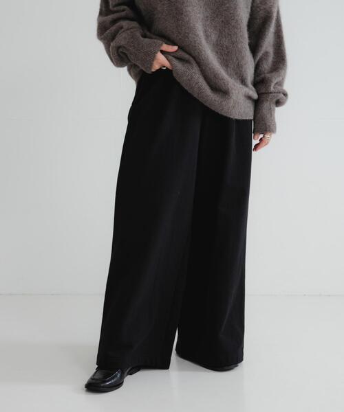 URBAN RESEARCH(アーバンリサーチ)の「ミニ裏毛イージーカットパンツ(その他パンツ・レディース・ブラック/オフホワイト/グレー・38/36)」の3枚目の写真