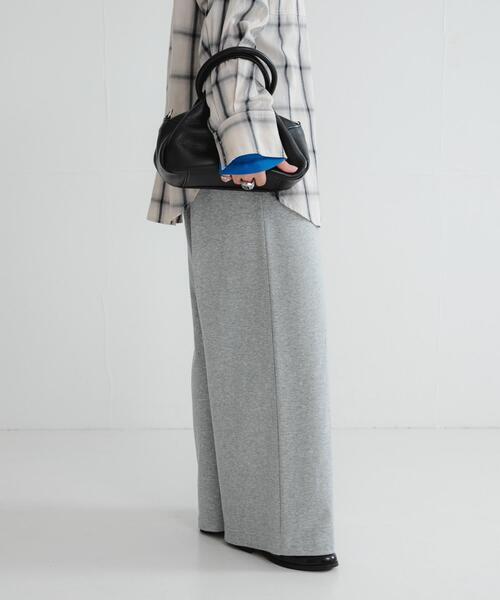 URBAN RESEARCH(アーバンリサーチ)の「ミニ裏毛イージーカットパンツ(その他パンツ・レディース・ブラック/オフホワイト/グレー・38/36)」の18枚目の写真