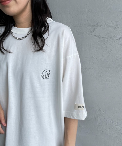 NORDISK（ノルディスク）の「[NORDISK/ノルディスク] 別注 バックロゴプリントTシャツ（Tシャツ/カットソー・レディース・ダークブラウン/ホワイト/チャコールグレー・50/48/46/44）」の16枚目の写真