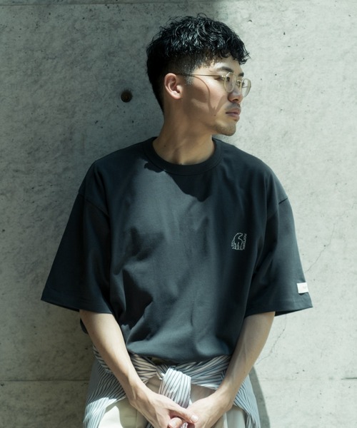 NORDISK（ノルディスク）の「[NORDISK/ノルディスク] 別注 バックロゴプリントTシャツ（Tシャツ/カットソー・レディース・ダークブラウン/ホワイト/チャコールグレー・50/48/46/44）」の4枚目の写真