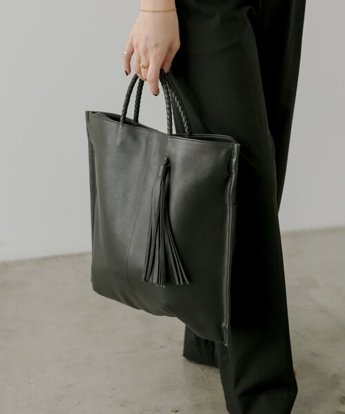 タッセルトートバッグ《本革/A4サイズ対応》（トートバッグ）｜ear