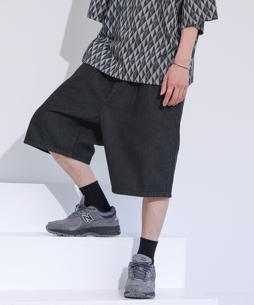 MDR（エムディアール）の「デニムワイドハーフパンツ【セットアップ対応】（デニムパンツ・メンズ・ネイビー/ブラック・L/M）」の3枚目の写真