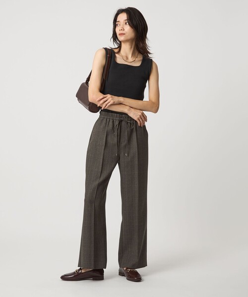 green label relaxing（グリーンレーベルリラクシング）の「デコルテ フライス タンクトップ 2（タンクトップ・レディース・ブラック/モカ/オフホワイト・FREE）」の11枚目の写真