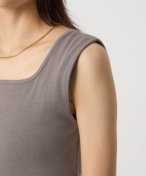 green label relaxing（グリーンレーベルリラクシング）の「デコルテ フライス タンクトップ 2（タンクトップ・レディース・ブラック/モカ/オフホワイト・FREE）」の16枚目の写真