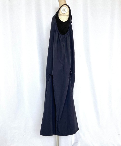 Q（キュー）の「リブ付きワンピース（ワンピース・レディース・チャコールグレー/ブルー・MEDIUM）」の4枚目の写真