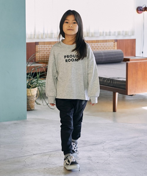 GENERATOR(ジェネレーター)の「GENERATOR/ジェネレーター PROUDROOM トレーナー(スウェット・キッズ・アイボリー/チャコールグレー/トップグレー・XL/L/M)」の5枚目の写真