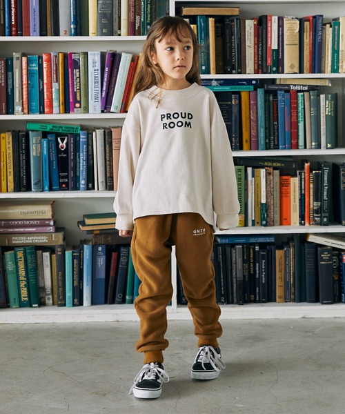 GENERATOR(ジェネレーター)の「GENERATOR/ジェネレーター PROUDROOM トレーナー(スウェット・キッズ・アイボリー/チャコールグレー/トップグレー・XL/L/M)」の11枚目の写真