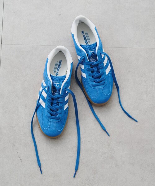 LOUNGEDRESS(ラウンジドレス)の「【adidas /アディダス】GAZELLE INDOOR(スニーカー・レディース・ブルー/ブラック・23.5cm/24cm/24.5cm)」の1枚目の写真