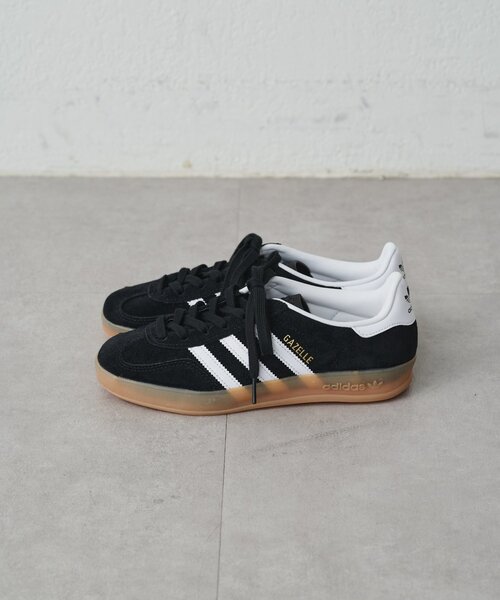 LOUNGEDRESS(ラウンジドレス)の「【adidas /アディダス】GAZELLE INDOOR(スニーカー・レディース・ブルー/ブラック・23.5cm/24cm/24.5cm)」の4枚目の写真