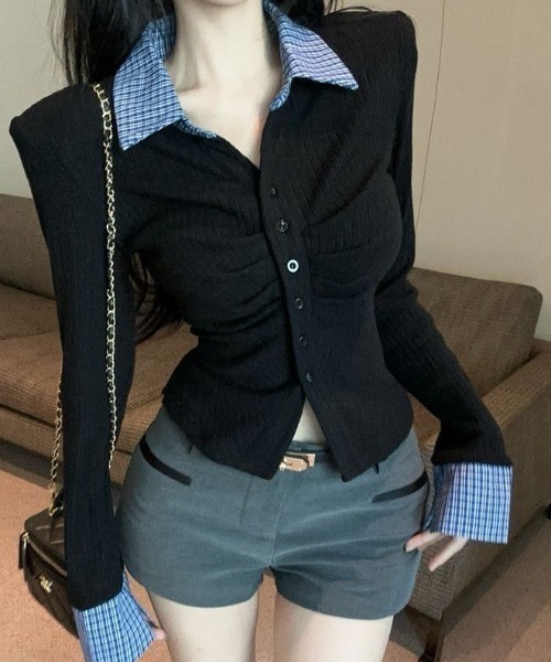 セール】フェイクレイヤードシャツ襟ニットトップス／くしゅ