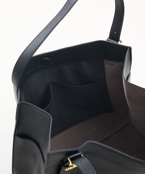 LOWELL things（ロウェル　シングス）の「Peak/メタルモチーフオープントート/A4サイズ/13インチPC収納可（トートバッグ・レディース・ブラック/ブルー/グレイッシュベージュ・フリー）」の18枚目の写真