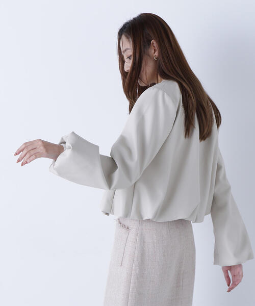 NATURAL BEAUTY BASIC（ナチュラルビューティーベーシック）の「◇フェイクレザーギャザーブルゾン（ブルゾン・レディース・ブラック/ブラウン/ベージュ・SMALL/MEDIUM）」の21枚目の写真