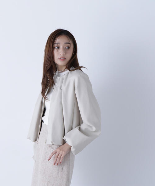 NATURAL BEAUTY BASIC（ナチュラルビューティーベーシック）の「◇フェイクレザーギャザーブルゾン（ブルゾン・レディース・ブラック/ブラウン/ベージュ・SMALL/MEDIUM）」の19枚目の写真