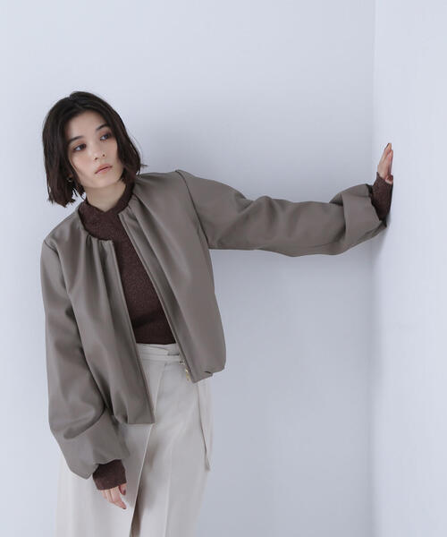 グレースコンチネンタル フェイクレザーギャザーブルゾン グレースコンチネンタル フェイクレザーギャザーブルゾン フェイク