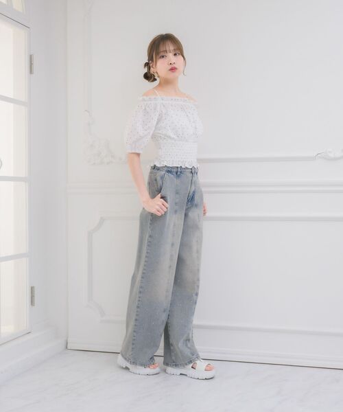 ems excite(エムズエキサイト)の「ビジューデニムPT(デニムパンツ・レディース・ケミカルウォッシュ/ダークブルー/ブラック・FREE)」の16枚目の写真