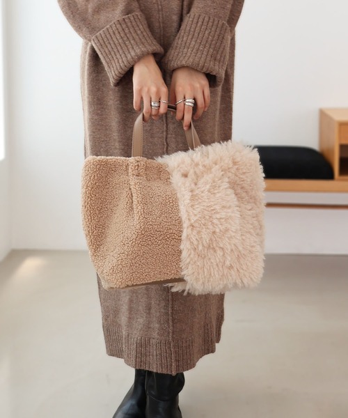 T・S・L（ティーエスエル）の「ファー切り替えトートバッグ（トートバッグ・レディース・モカ/グレー/アイボリー・FREE）」の5枚目の写真