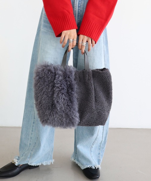 T・S・L（ティーエスエル）の「ファー切り替えトートバッグ（トートバッグ・レディース・モカ/グレー/アイボリー・FREE）」の8枚目の写真