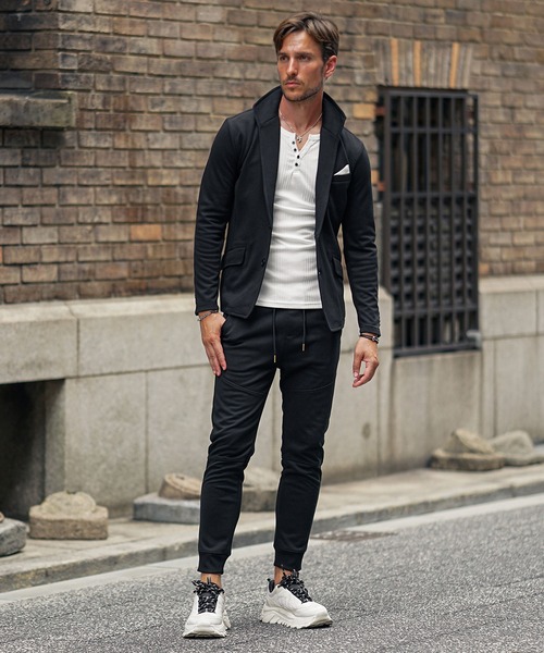 SOMEDIFF（サムディフ）の「【2点セット】毛玉ができないイタリアンカラーセットアップ メンズ スウェット 上下セット スーツ ジャケット スキニーパンツ 春服 冬服（セットアップ・メンズ・ブラック/カーキ/チャコール・M/L/XL）」の6枚目の写真