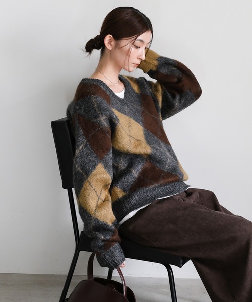 select MOCA(セレクトモカ)の「モヘアアーガイルVネックニット(ニット/セーター・レディース・グレー/チャコールグレー・FREE)」の8枚目の写真