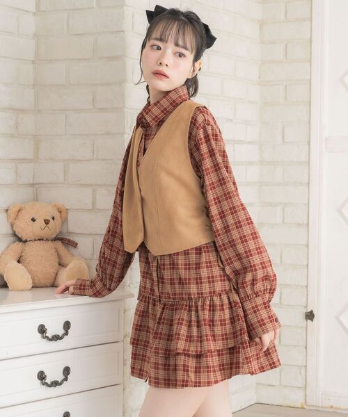 ems excite(エムズエキサイト)の「レースアップスエードベスト(ベスト・レディース・キャメル/ナチュラル・FREE)」の18枚目の写真