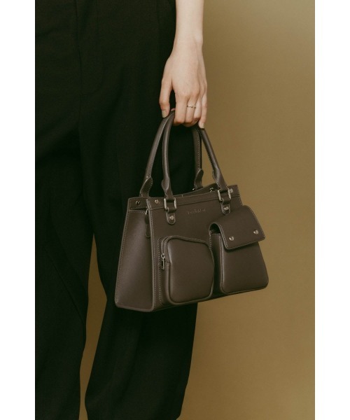 Knuth Marf（クヌースマーフ）の「multi pocket hand bag（ハンドバッグ・レディース・ホワイト/チャコール・ONE SIZE）」の9枚目の写真