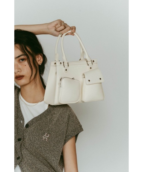 Knuth Marf（クヌースマーフ）の「multi pocket hand bag（ハンドバッグ・レディース・ホワイト/チャコール・ONE SIZE）」の12枚目の写真