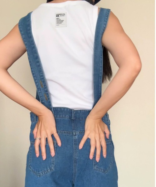 Belle Cie（ベルシー）の「大人ゆるシルエットアシメショルダーオーバーオール レディース アシンメトリー デニムサロペット（デニムパンツ・レディース・ブルー・S/M/L/XL）」の13枚目の写真