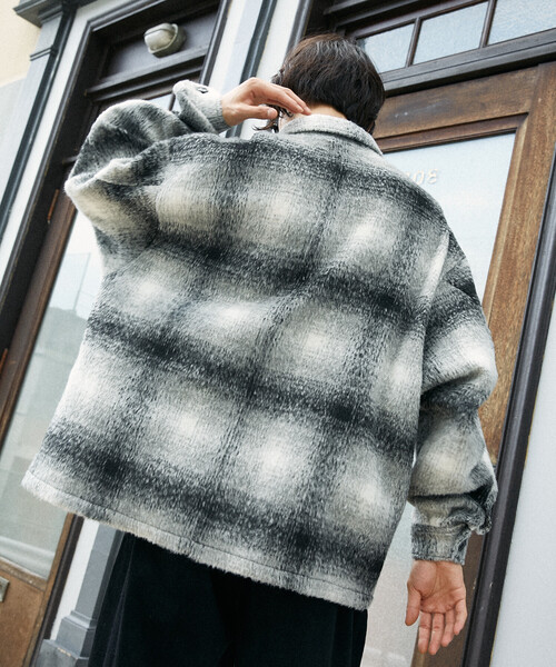 FREAK'S STORE(フリークスストア)の「PUBLUX/パブリュクス シャギーオーバーチェックジャケット(限定展開)(ブルゾン・メンズ・ライトグレー/ブラウン・SMALL/MEDIUM/LARGE)」の14枚目の写真